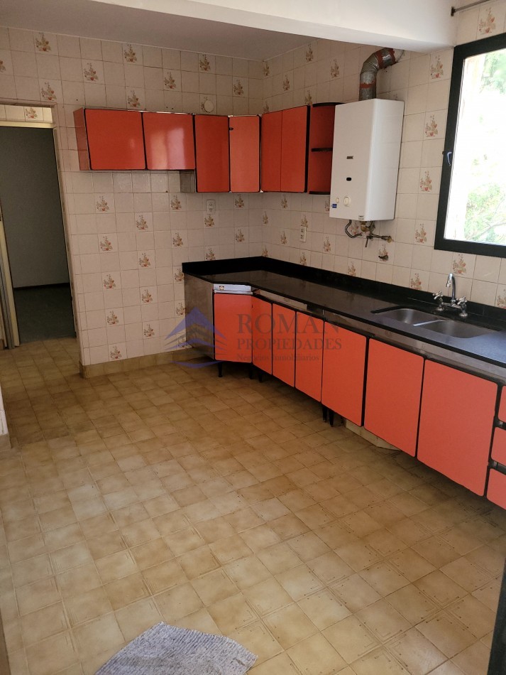 Departamento barrio Casino 2 piso
